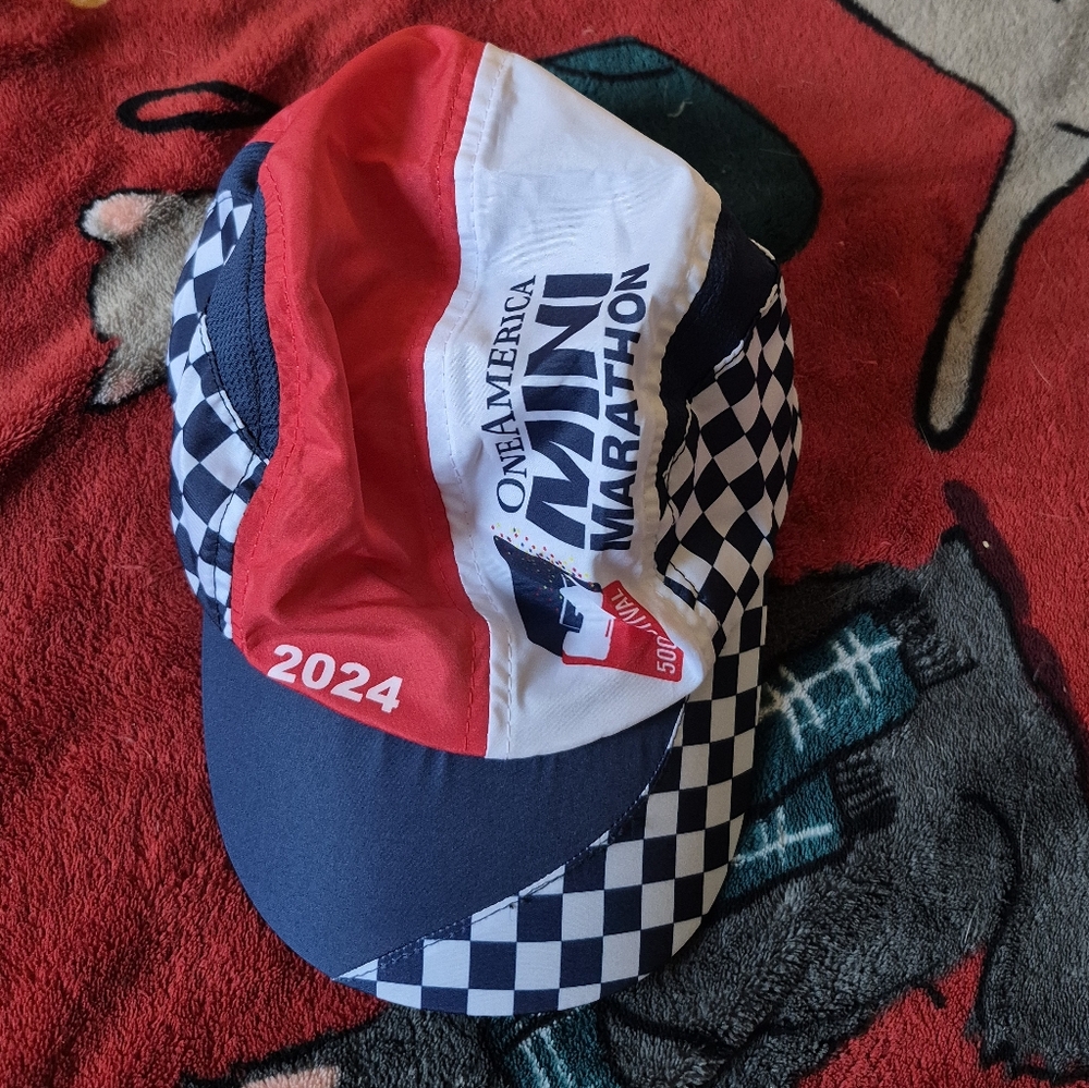 NEW Indy 500 Race Mini Marathon Hat UNISEX NWOT